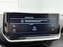 Peugeot 2008 SUV Style 100pk | Navigatie via Apple Carplay / Android Auto | Climate Control | Cruise Control | Parkeersensoren | Led koplampen | Elektrisch inklapbare spiegels | Bluetooth | DAB+ radio | Automatisch dimlicht | Regensensor | Multifunctioneel lederen stuurwiel |