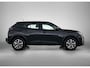 Peugeot 2008 SUV Style 100pk | Navigatie via Apple Carplay / Android Auto | Climate Control | Cruise Control | Parkeersensoren | Led koplampen | Elektrisch inklapbare spiegels | Bluetooth | DAB+ radio | Automatisch dimlicht | Regensensor | Multifunctioneel lederen stuurwiel |