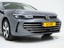 Volkswagen Passat Variant 1.5 eHybrid 204PK | Leder/Alcantara | Massage | Stoelkoeling | Trekhaak | HUD | 360 | Keyless