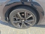 Peugeot 208 1.2 PureTech GT | Panoramadak | Achteruitrijcamera | Navigatie |