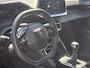 Peugeot 208 1.2 PureTech Active Pack | Nieuwe binnen | Climate control | Trekhaak | 25.000 km!