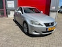 Lexus IS 250 Business 208pk Automaat / Autom.airco / Leer / Stoelverw. / Cruise / 17" / Keyless / PDC /Lage km stand / NL auto