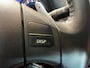 Lexus IS 250 Business 208pk Automaat / Autom.airco / Leer / Stoelverw. / Cruise / 17" / Keyless / PDC /Lage km stand / NL auto