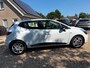 Renault Clio 0.9 TCe Limited Airco & Navigatie & cruise controle & Stoelverwarming