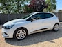 Renault Clio 0.9 TCe Limited Airco & Navigatie & cruise controle & Stoelverwarming