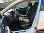 Renault Clio 0.9 TCe Limited Airco & Navigatie & cruise controle & Stoelverwarming