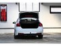 BMW 3-Serie 320i M Sport Edition | Schuifdak | Leder | Adapt. Cruise | Camera | 19 inch | Head-Up | Trekhaak | NL auto |