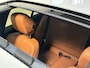 BMW 3-Serie 320i M Sport Edition | Schuifdak | Leder | Adapt. Cruise | Camera | 19 inch | Head-Up | Trekhaak | NL auto |