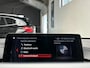 BMW 3-Serie 320i M Sport Edition | Schuifdak | Leder | Adapt. Cruise | Camera | 19 inch | Head-Up | Trekhaak | NL auto |
