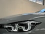 BMW 3-Serie 320i M Sport Edition | Schuifdak | Leder | Adapt. Cruise | Camera | 19 inch | Head-Up | Trekhaak | NL auto |