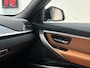 BMW 3-Serie 320i M Sport Edition | Schuifdak | Leder | Adapt. Cruise | Camera | 19 inch | Head-Up | Trekhaak | NL auto |