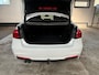 BMW 3-Serie 320i M Sport Edition | Schuifdak | Leder | Adapt. Cruise | Camera | 19 inch | Head-Up | Trekhaak | NL auto |