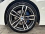 BMW 3-Serie 320i M Sport Edition | Schuifdak | Leder | Adapt. Cruise | Camera | 19 inch | Head-Up | Trekhaak | NL auto |