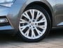 Skoda Superb Combi 1.4 TSI iV Syle 218 Pk Automaat Navi / DAB / Pano-dak / Apple Carplay / Leer / Trekhaak