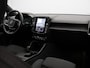 Volvo EX40 Single Motor Ext. Range Plus Europa 82 kWh / Forest Lake Metallic / Elektr. Verstelbare Stoelen / Stuur+Stoelverwarming / Harman Kardon / Dak Zwart /