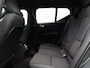Volvo EX40 Single Motor Ext. Range Plus Europa 82 kWh / Forest Lake Metallic / Elektr. Verstelbare Stoelen / Stuur+Stoelverwarming / Harman Kardon / Dak Zwart /