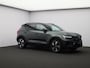 Volvo EX40 Single Motor Ext. Range Plus Europa 82 kWh / Forest Lake Metallic / Elektr. Verstelbare Stoelen / Stuur+Stoelverwarming / Harman Kardon / Dak Zwart /