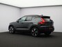 Volvo EX40 Single Motor Ext. Range Plus Europa 82 kWh / Forest Lake Metallic / Elektr. Verstelbare Stoelen / Stuur+Stoelverwarming / Harman Kardon / Dak Zwart /