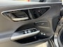 Mercedes-Benz C-klasse Estate 300 e AMG Line 18"/Panoramadak/Trekhaak/LED/Stoelverwarming/Sfeerverlichting/Elektrische klep/Apple Carplay & Android Auto