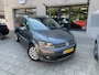 Volkswagen Touran 1.6 TDI Highl 7pers Pano Navi Vol