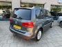 Volkswagen Touran 1.6 TDI Highl 7pers Pano Navi Vol