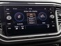 Volkswagen T-Roc 1.5 TSI Sport | 150 PK | Automaat | Digital Cockpit PRO | Apple Carplay / Android Auto | Panoramaschuif-kanteldak | Stoelverwarming | Elektrische Kofferbak |