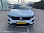 Volkswagen T-Roc 1.5 TSI Sport Business R | 150 PK | Automaat | Digital Cockpit PRO | Apple Carplay / Android Auto | Panoramaschuif-kanteldak | Stoelverwarming | Elektrische Kofferbak |