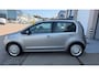 Volkswagen Up! 1.0 high up! BlueMotion/ 5drs/ nap/ 2e EIG/ dealeronderhouden/ 1jaar apk/ pano/ airco/ EL-ramen/ zeer nette auto.
