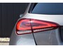 Mercedes-Benz A-klasse 180 Automaat Business Solution AMG LED | Leder/Alcantara | Panoramadak | Sportstoelen | Carplay | Sfeerverlichting