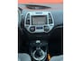 Hyundai i20 1.2i Business Edition 5 deurs! NL AUTO NAP! 2e eigenaar l NAVI l PDC l AIRCO ECC l MTF-stuur l AFNEEM HAAK! TOPSTAAT