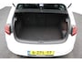 Volkswagen Golf 1.4 TSI GTE 2015 NAP | Navigatie | LED Xenon | Bluetooth | PDC | Climate control (Airco) | Elektrische ramen + spiegels | Lichtmetaal | 2 sleutels | Boekjes compleet