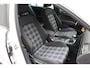 Volkswagen Golf 1.4 TSI GTE 2015 NAP | Navigatie | LED Xenon | Bluetooth | PDC | Climate control (Airco) | Elektrische ramen + spiegels | Lichtmetaal | 2 sleutels | Boekjes compleet