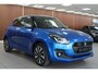 Suzuki Swift 1.0 Stijl Automaat | Airco | Cruise Control | Navi | Parkeersenoren & Camera
