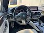 BMW 5-Serie Touring 530i M-Sport / High Executive / Sportstoelen / HUD / Adaptive / NL Auto