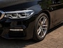 BMW 5-Serie Touring 530i M-Sport / High Executive / Sportstoelen / HUD / Adaptive / NL Auto