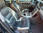 Volvo V70 1.6 T4 R-Edition Automaat BJ.2013 / Navi / Leder / Cruise / Clima / Xenon / 18"Lmv / Trekhaak !!
