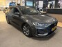 Ford Focus Wagon 1.0 EcoBoost Hybrid ST Line / Automaat / stuur en stoel verwarming / led / pdc /