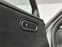 Mercedes-Benz A-klasse 200 Business Solution AMG 164pk | Automaat | Glazen schuif-kanteldak | Sfeer verlichting | Nieuwe type