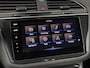 Volkswagen Tiguan 1.4 TSI eHybrid R-Line Business+ 245pk | Plug-in Hybrid | Trekhaak wegklapbaar