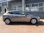 SEAT Leon 1.0 EcoTSI Style Business Intense Automaat 2017 Navi,16Inch,Cv,Cruise