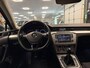 Volkswagen Passat Variant 1.4 TSI Connected Series * Trekhaak / Navigatie / Cruise control / NL Auto *