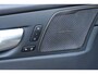 Volvo XC60 2.0 T8 Plug-in hybrid AWD Ultra Black Edition Navi/360 Camera/keyless/Harman Kardon/Memory/Panoramadak/Trekhaak/Leder/21Inch