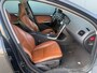Volvo V60 1.6 T3 Kinetic met lichte schade