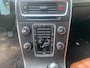 Volvo V60 1.6 T3 Kinetic met lichte schade