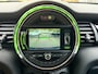 MINI Cooper 5-Deurs 1.5 Chili Business | Automaat | Pano | Leer | Navi | Harman/Kardon | Xenon | Unieke Kleur