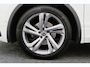 Volkswagen Tiguan 1.5 TSI R-Line Business+ Camera, Apple Carplay, Keyless, IQ Light, ACC, 19"