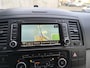 Volkswagen California 2.0 tdi camper bus 180pk 4 persoons Luifel, dubbelglas, weinig gebruikt, nette camper, niet in gerookt, fietsendrager, extra kachel,navi, climate en cruise control,parkdistance voor + achter, 220V
