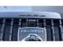 Peugeot 2008 GT | Active Safety Brake met camera en radar (automatisch noodremsysteem) met Distance Alert (waarschuwing dreigende aanrijding) | Advanced Active Safety Brake met camera en radar | Climate Control