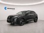 Peugeot 2008 GT | Active Safety Brake met camera en radar (automatisch noodremsysteem) met Distance Alert (waarschuwing dreigende aanrijding) | Advanced Active Safety Brake met camera en radar | Climate Control