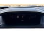 Peugeot 2008 GT | Active Safety Brake met camera en radar (automatisch noodremsysteem) met Distance Alert (waarschuwing dreigende aanrijding) | Advanced Active Safety Brake met camera en radar | Climate Control